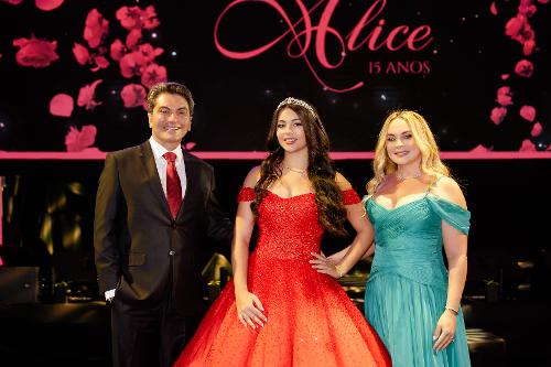 Serginho, Alice e Camila Castro