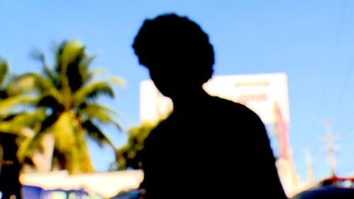 Jovem de 28 anos teve a bicicleta elétrica roubada por grupo criminoso na Serra