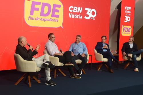 A CBN Vitória comemora 30 anos com o programa Fim de Expediente