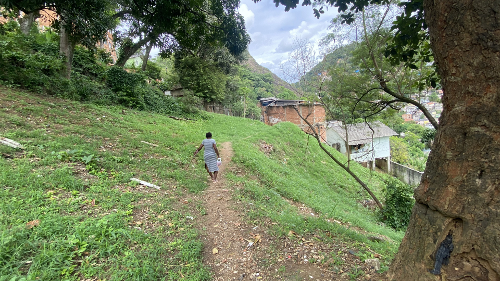 Escadarias no Território do Bem