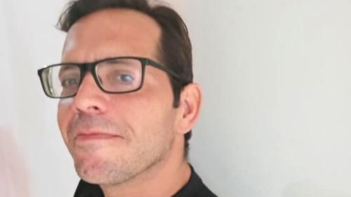 O advogado Freddy Francis Rangel Mariano, que foi encontrado morto com marcas de tiros e corte no pescoço em Guarapari