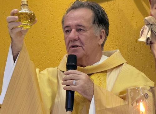 Padre Josemar Stein ficará pelo menos dois meses das suas atividades pastorais