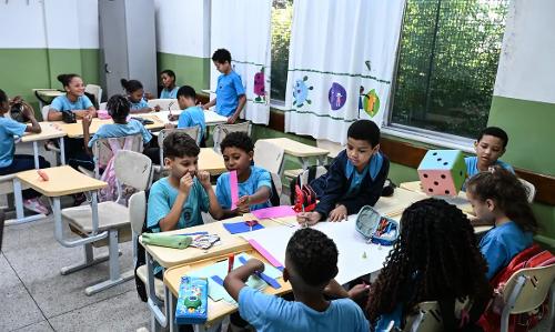 Sala de aula, educação, estudantes