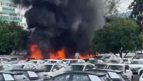 Helicópteros batem no ar, explodem e deixam mortos no Rio de Janeiro