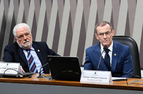 Jaques Wagner e Fabiano Contarato em 2019, durante a instalação da CPI do Meio Ambiente no Senado
