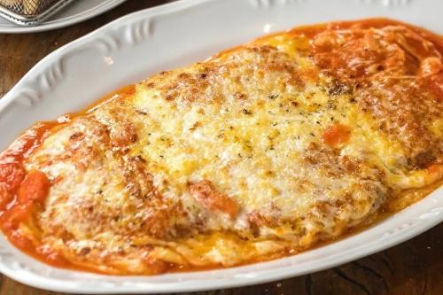 Parmegiana do Pecorino de Vila Velha