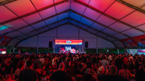 Ilha do Rock transforma o Shopping Vitória em palco nos dias 9 a 12 e 16 a 19 de julho.