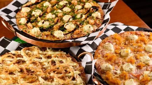 Pizzarias e serviços de delivery da Grande Vitória consultados por HZ criaram ações especiais para comemorar a data nesta sexta-feira