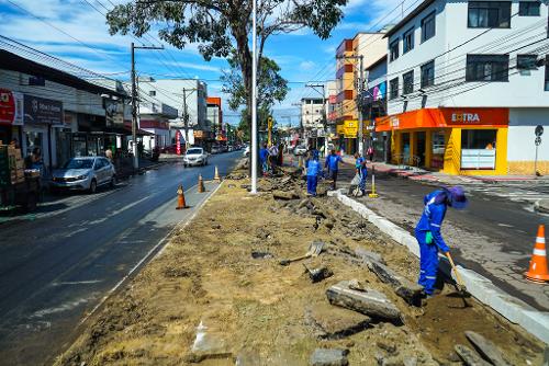 Obras na Avenida José Rato, no Bairro de Fátima, na Serra