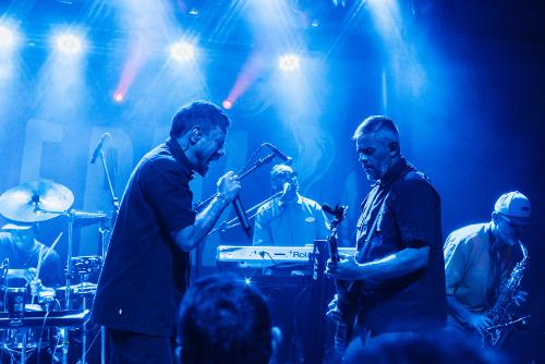 Planta e Raiz leva reggae ao Festival da Baleia em Vitória neste fim de semana