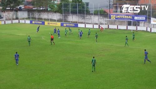 Lance do jogo Sport 4 x 1 Pinheiros, no Estádio Robertão, na Serra, que atraiu apenas seis pagantes