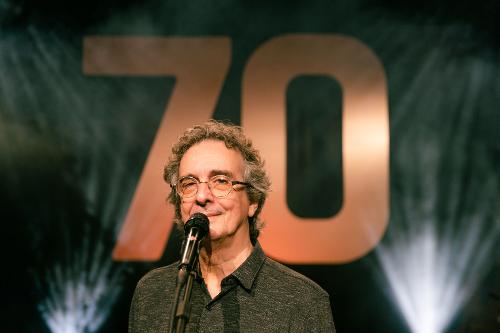 Carlos Papel celebra 60 anos de carreira em show na Semana de Arte, no Parque Cultural Casa do Governador