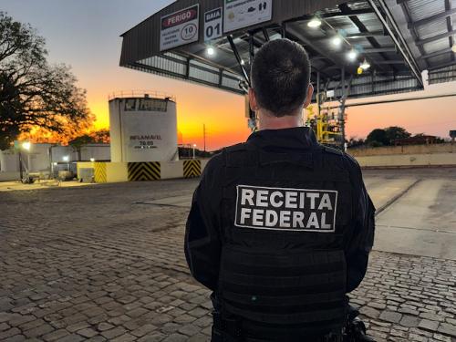 Receita Federal realiza nesta quinta (24) Operação Crédito Oculto em Vila Velha, com mandado de busca e apreensão em distribuidora de combustível