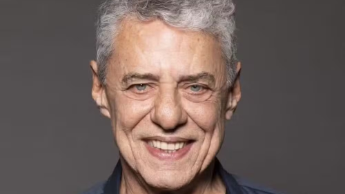 Cantor Chico Buarque
