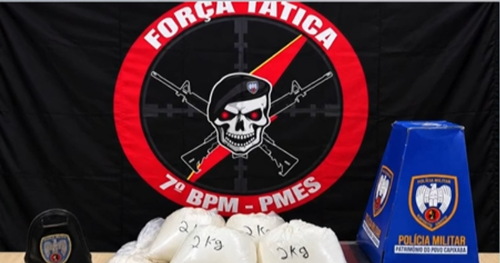 policia tática apreende 25 quilos de cocaína em Cariacica, no morro do quiabo