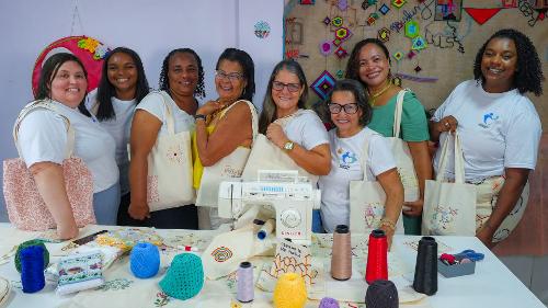 Projeto Fio de Esperança, no Morro do Quadro, em Vitória.