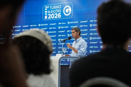 O candidato ao governo do Espírito Santo, Ricardo Ferraço, compareceu ao debate, mas Lorenzo Pazolini não
