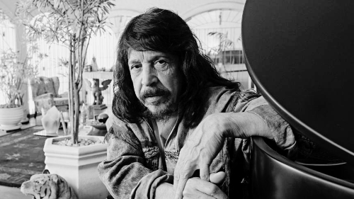 Morre cantor Benito di Paula