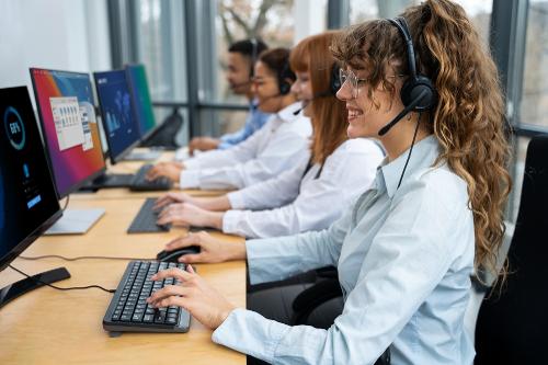 Oportunidades para trabalhar com telemarketing (call center)