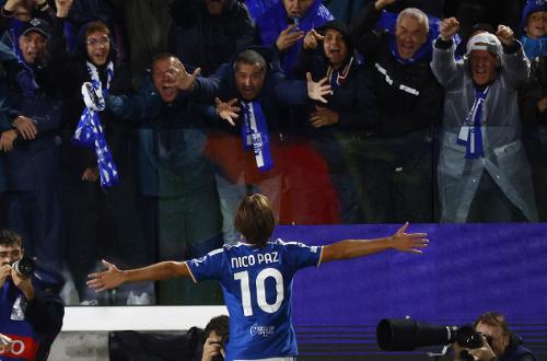 Nico Paz, camisa 10 do Como