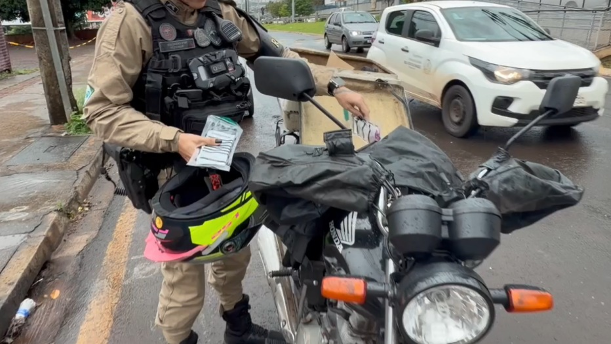 Homem é preso por tráfico de drogas na Gleba Palhano