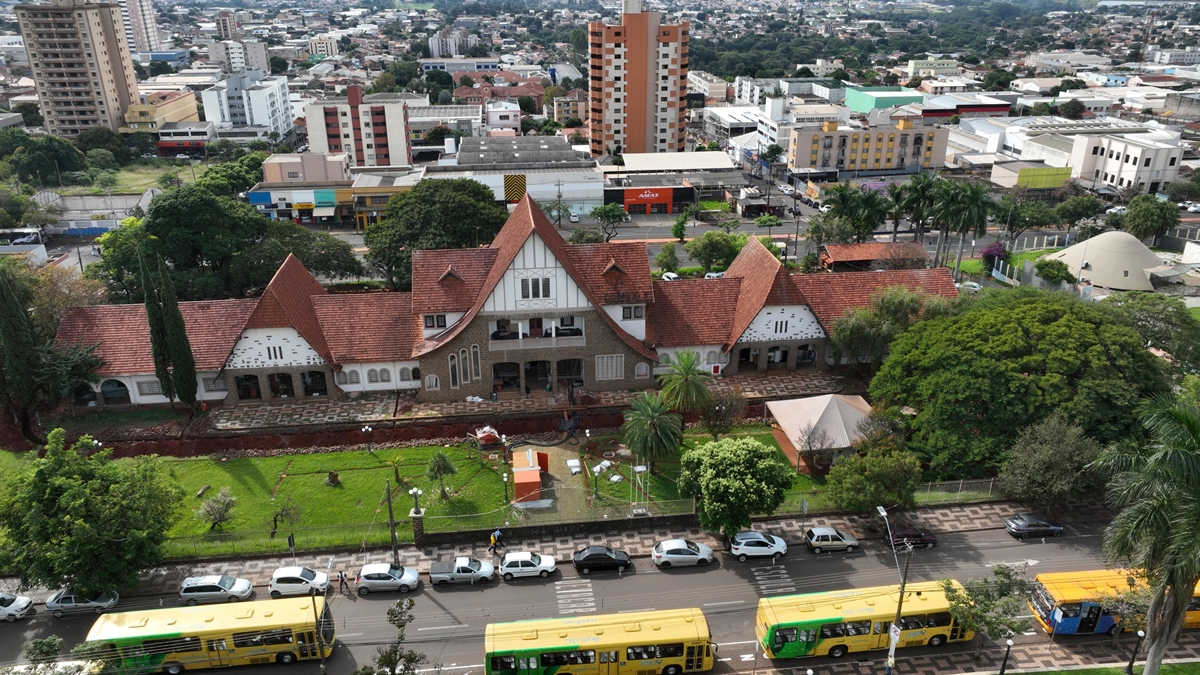 FLAP Londrina traz grandes nomes da literatura no sábado